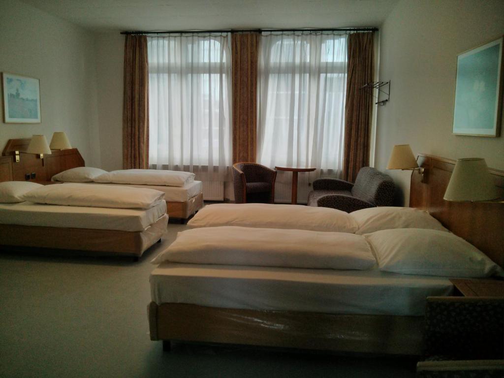 Willy Hotel Frankfurt Frankfurt am Main Room photo